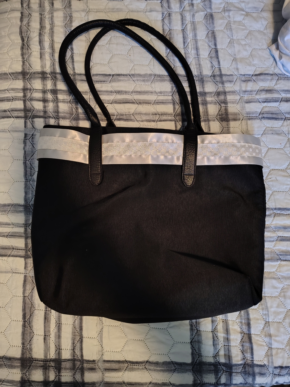 Black Tote with White Accent - Women's Everyday Shoulder Bag